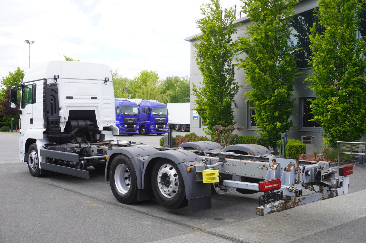 MAN TGS 26.420 / 7.5 m chassis / 14.5 t load cap. / Sleeping cab - Φορτηγό σασί: φωτογραφία 3 MAN TGS 26.420 / 7.5 m chassis / 14.5 t load cap. / Sleeping cab - Φορτηγό σασί: φωτογραφία 3