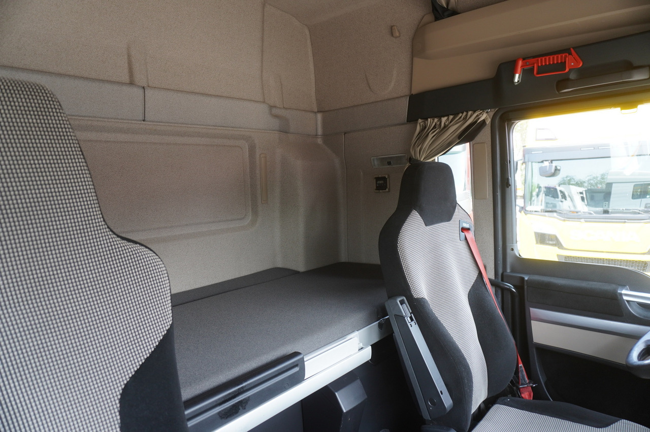 Φορτηγό σασί MAN TGS 35.420 8×2 / Chassis 6.4 m / 3 steered axles: φωτογραφία 14 Φορτηγό σασί MAN TGS 35.420 8×2 / Chassis 6.4 m / 3 steered axles: φωτογραφία 14