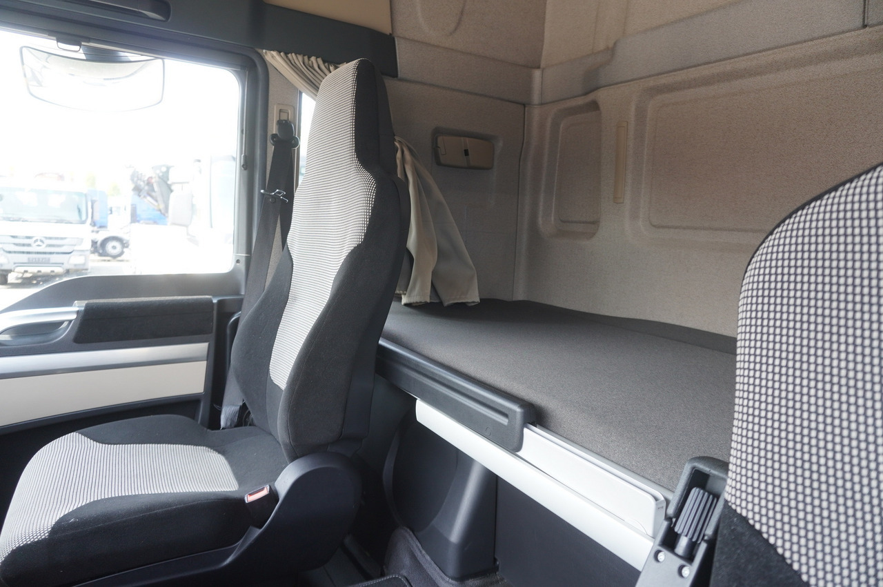 Φορτηγό σασί MAN TGS 35.420 8×2 / Chassis 6.4 m / 3 steered axles: φωτογραφία 13 Φορτηγό σασί MAN TGS 35.420 8×2 / Chassis 6.4 m / 3 steered axles: φωτογραφία 13