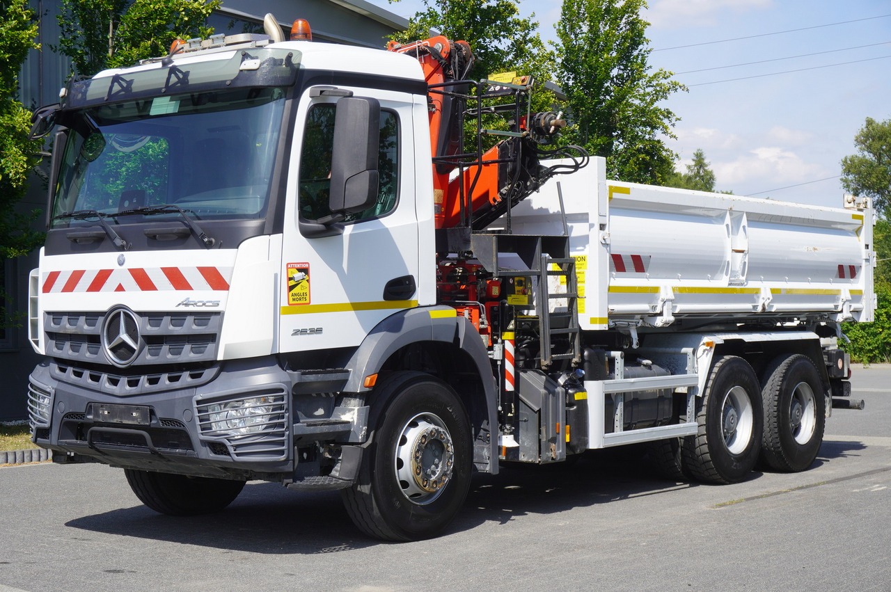 MERCEDES-BENZ AROCS 2636 / Fassi F155A.0.22 crane 6t / 120 tho. km / 3-sided dump truck / 2 x Bordmatic - Φορτηγό ανατρεπόμενο, Φορτηγό με γερανό: φωτογραφία 3 MERCEDES-BENZ AROCS 2636 / Fassi F155A.0.22 crane 6t / 120 tho. km / 3-sided dump truck / 2 x Bordmatic - Φορτηγό ανατρεπόμενο, Φορτηγό με γερανό: φωτογραφία 3