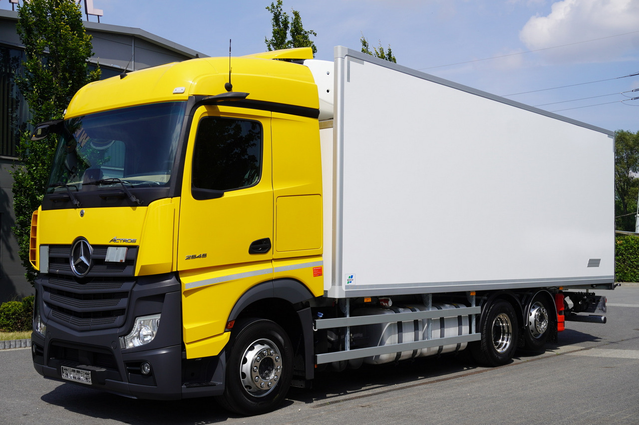 MERCEDES-BENZ Actros 2545 MP5 6×2 E6 / NEW Igloocar refrigerator / 19 pallets / Carrier Supra 850 - Φορτηγό ψυγείο: φωτογραφία 1 MERCEDES-BENZ Actros 2545 MP5 6×2 E6 / NEW Igloocar refrigerator / 19 pallets / Carrier Supra 850 - Φορτηγό ψυγείο: φωτογραφία 1