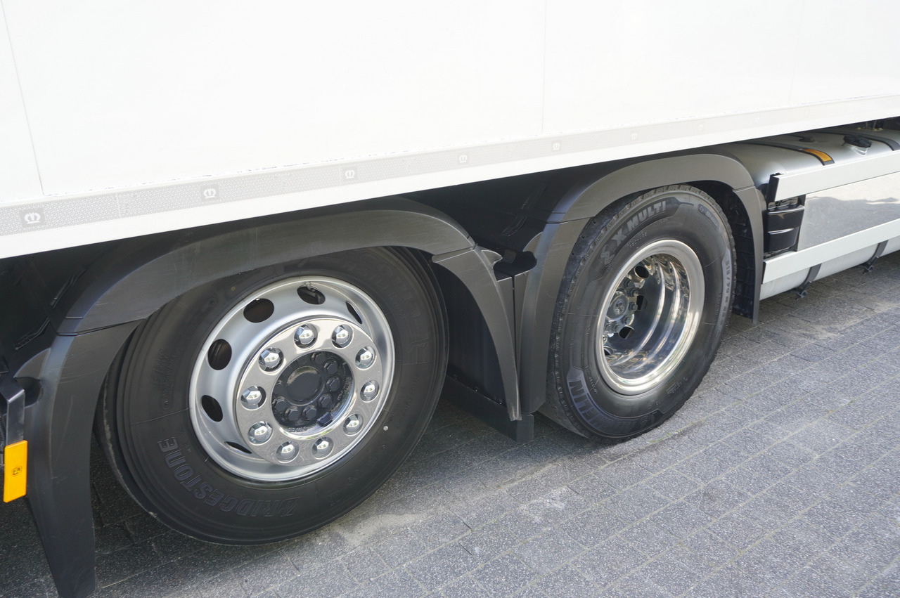 Φορτηγό ψυγείο MERCEDES-BENZ Actros 2548 MP5 / Krone Refrigerator Multitemperature / Doppelstock 36 EPAL / GIGA Space cabin: φωτογραφία 14