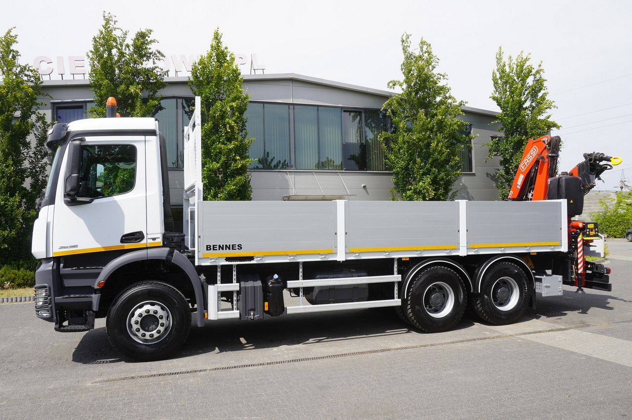 MERCEDES-BENZ Arocs 2633 flatbed truck / Crane FASSI F155A.0.23 / REMOTE CONTROL / 230,000 km - Φορτηγό με ανοιχτή καρότσα, Φορτηγό με γερανό: φωτογραφία 4 MERCEDES-BENZ Arocs 2633 flatbed truck / Crane FASSI F155A.0.23 / REMOTE CONTROL / 230,000 km - Φορτηγό με ανοιχτή καρότσα, Φορτηγό με γερανό: φωτογραφία 4