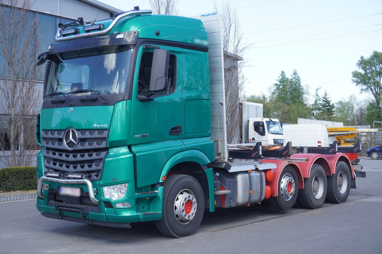 Mercedes-Benz Arocs 3563 8 × 4 / 630 HP / steered axle / Logging superstructure - Φορτηγό με γερανό: φωτογραφία 3 Mercedes-Benz Arocs 3563 8 × 4 / 630 HP / steered axle / Logging superstructure - Φορτηγό με γερανό: φωτογραφία 3