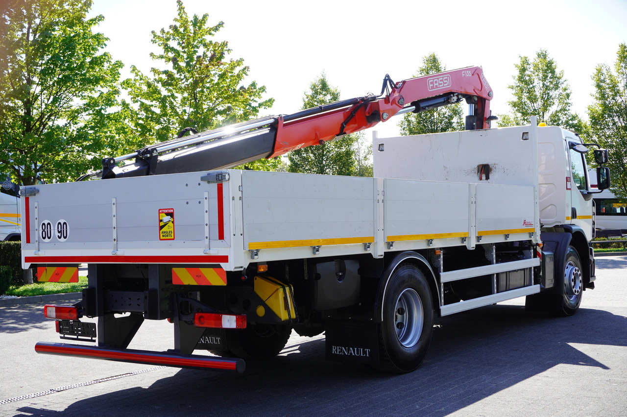 RENAULT C280 DTI 8 / FASSI crane 5.6 T / range 8 m / Flatbed 15 EPAL - Φορτηγό με γερανό: φωτογραφία 4 RENAULT C280 DTI 8 / FASSI crane 5.6 T / range 8 m / Flatbed 15 EPAL - Φορτηγό με γερανό: φωτογραφία 4