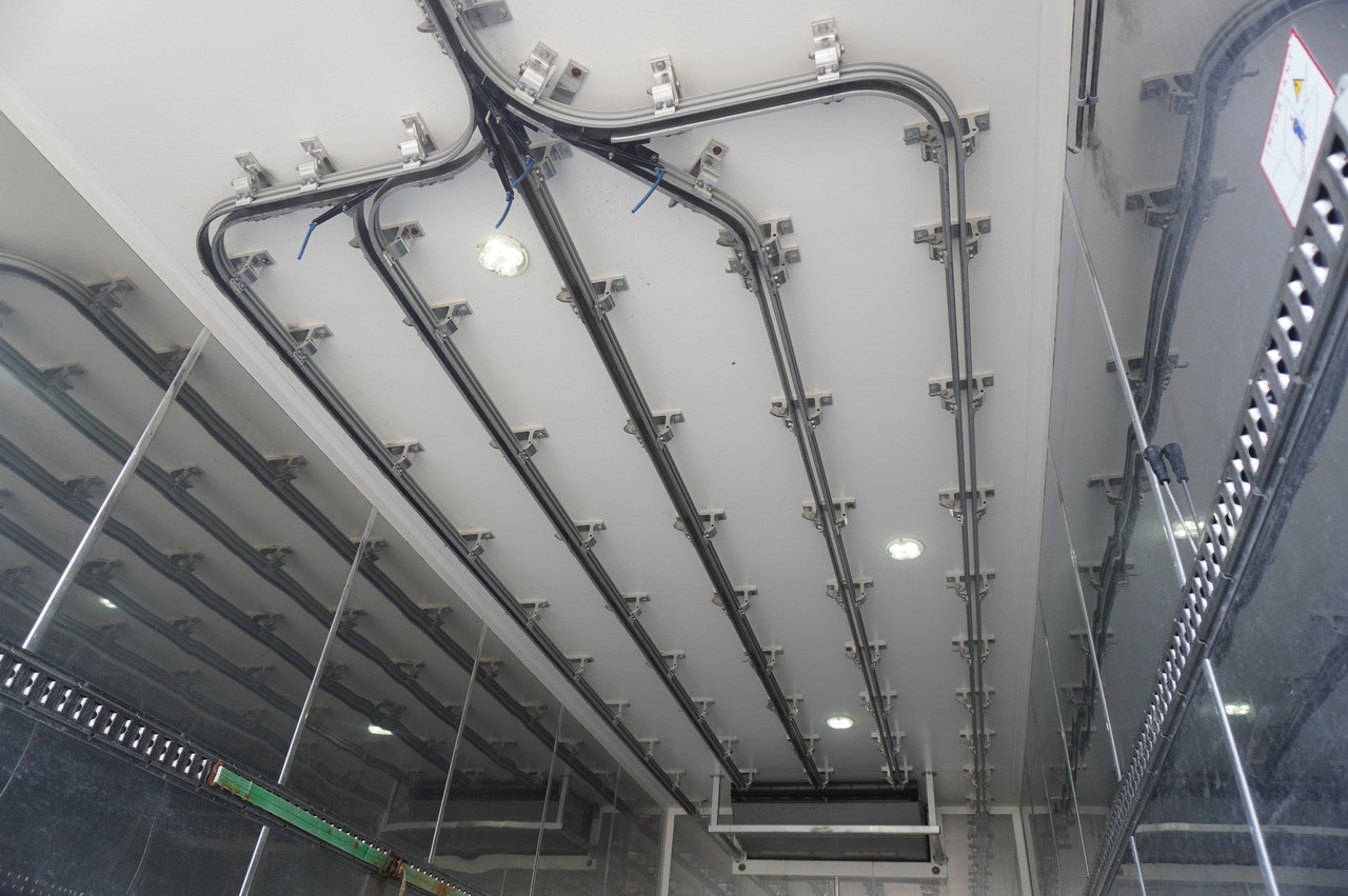 RENAULT D13 / 90 tho km !!! / Meat hook refrigerator / Thermoking T800R / 2 units - Φορτηγό ψυγείο: φωτογραφία 3 RENAULT D13 / 90 tho km !!! / Meat hook refrigerator / Thermoking T800R / 2 units - Φορτηγό ψυγείο: φωτογραφία 3