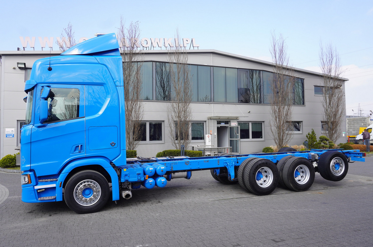 SCANIA R650 V8 / 650 HP/ frame 8.8 m / steered 4th axle - Φορτηγό με γερανό: φωτογραφία 2 SCANIA R650 V8 / 650 HP/ frame 8.8 m / steered 4th axle - Φορτηγό με γερανό: φωτογραφία 2