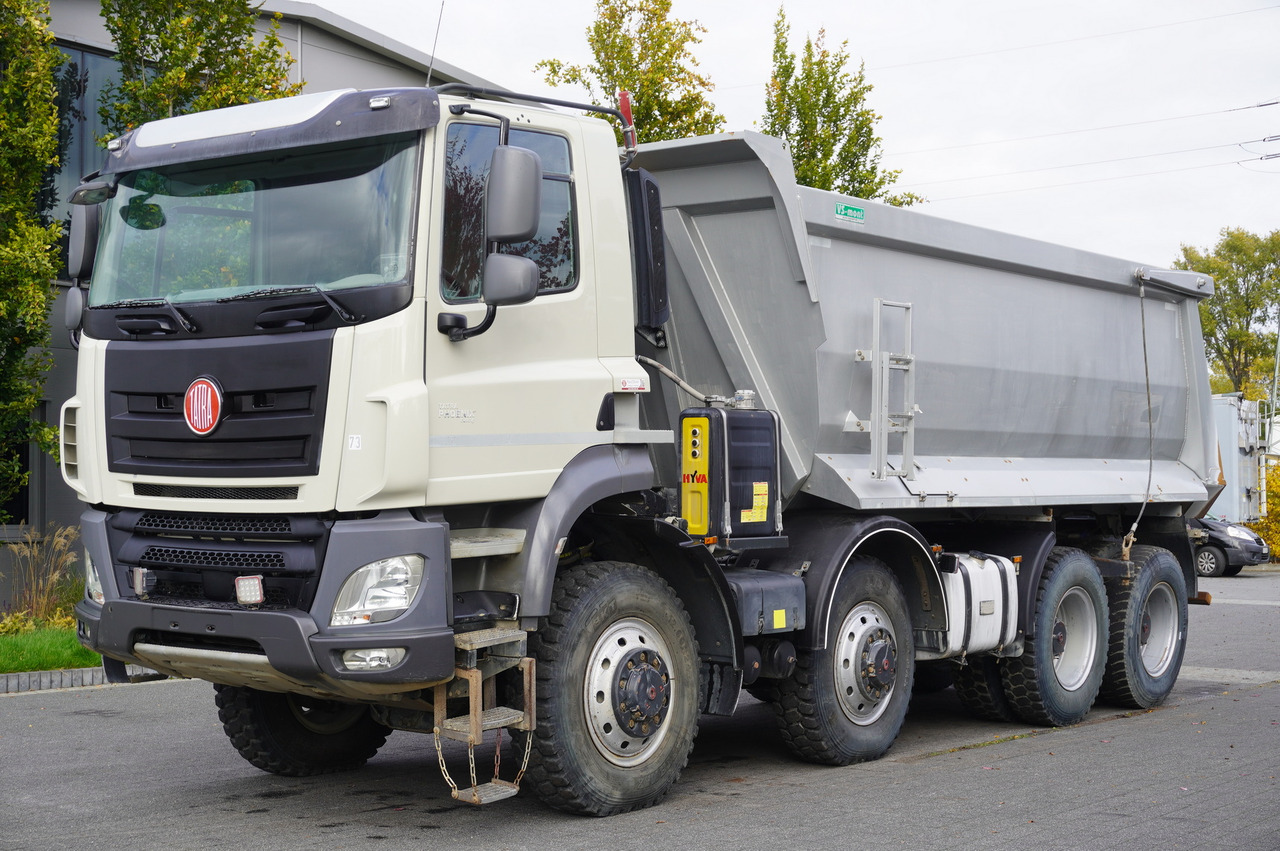 TATRA Phoenix 8x8 Twin-Steer Quad/A dump truck / 30 tho. km - Ανατρεπόμενο όχημα μεταφοράς λατομικών υλικών: φωτογραφία 2 TATRA Phoenix 8x8 Twin-Steer Quad/A dump truck / 30 tho. km - Ανατρεπόμενο όχημα μεταφοράς λατομικών υλικών: φωτογραφία 2