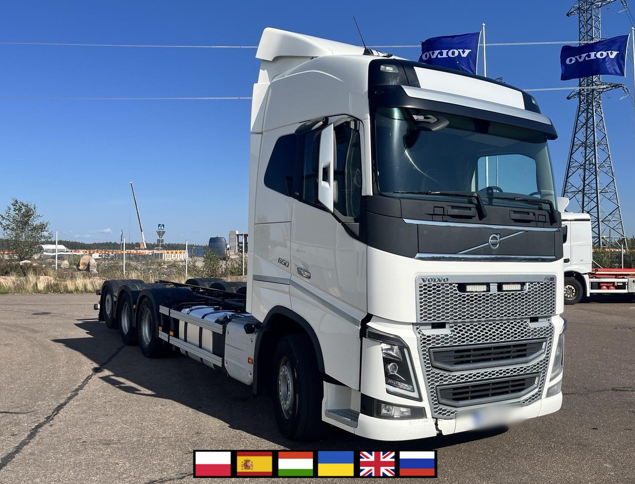 VOLVO FH 650 8x4 / Truck chassis / Sleeper cab - Φορτηγό με γερανό: φωτογραφία 1 VOLVO FH 650 8x4 / Truck chassis / Sleeper cab - Φορτηγό με γερανό: φωτογραφία 1