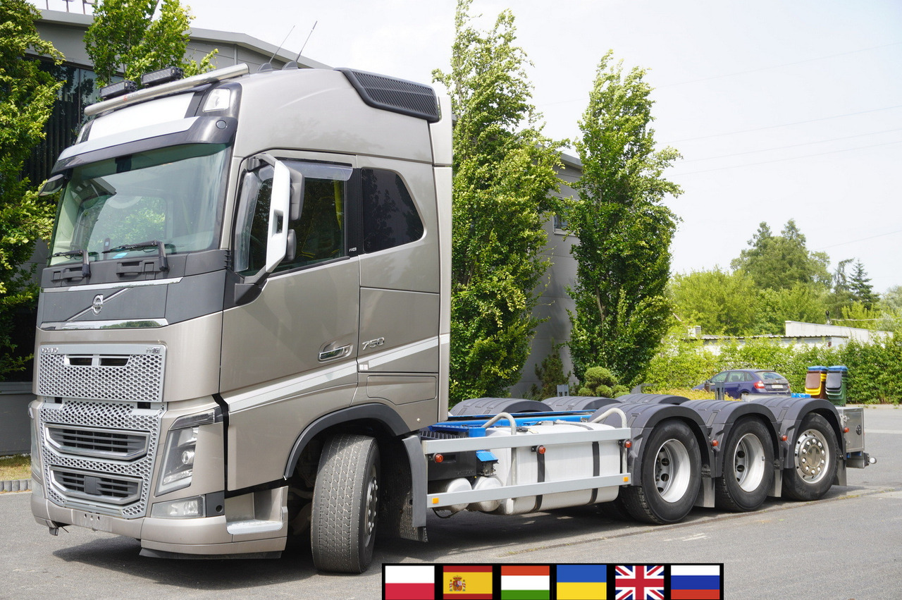 VOLVO FH16 750 8x4x4 / 750 HP! / Frame 685 cm / Steered 4th axle - Φορτηγό σασί: φωτογραφία 1 VOLVO FH16 750 8x4x4 / 750 HP! / Frame 685 cm / Steered 4th axle - Φορτηγό σασί: φωτογραφία 1