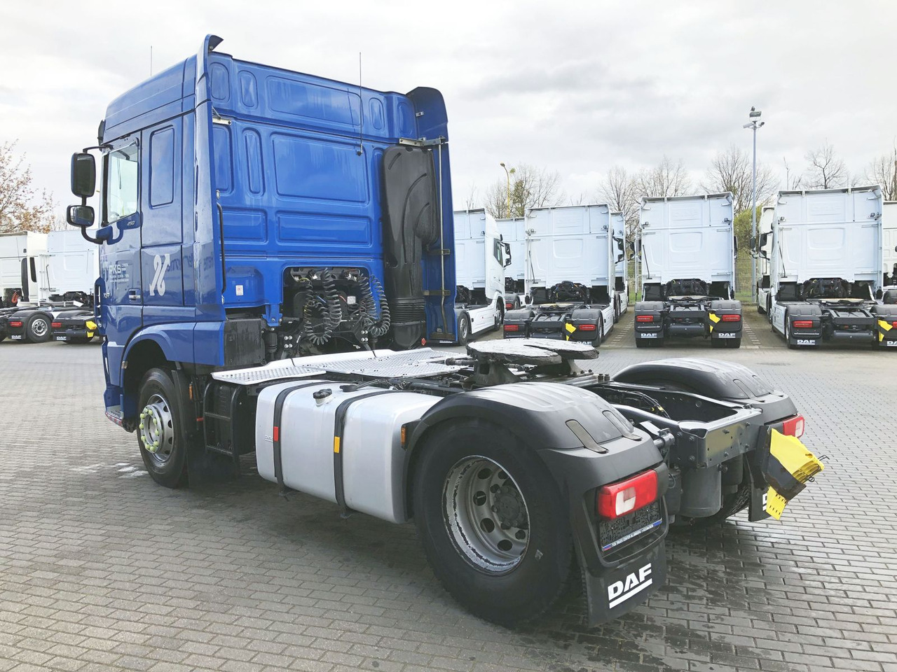 DAF XF 450 FT SC, Hydraulik, Standklima, Navigation - Τράκτορας: φωτογραφία 4 DAF XF 450 FT SC, Hydraulik, Standklima, Navigation - Τράκτορας: φωτογραφία 4