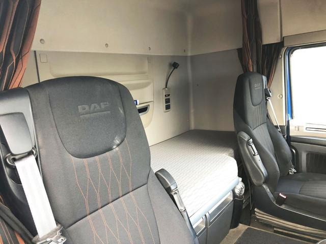 DAF XF 450 FT SC, Hydraulik, Standklima, Navigation - Τράκτορας: φωτογραφία 3 DAF XF 450 FT SC, Hydraulik, Standklima, Navigation - Τράκτορας: φωτογραφία 3