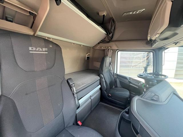 DAF XFn 480 FT Intarder 2xTank 1.105 L Vollspoiler - Τράκτορας: φωτογραφία 2 DAF XFn 480 FT Intarder 2xTank 1.105 L Vollspoiler - Τράκτορας: φωτογραφία 2