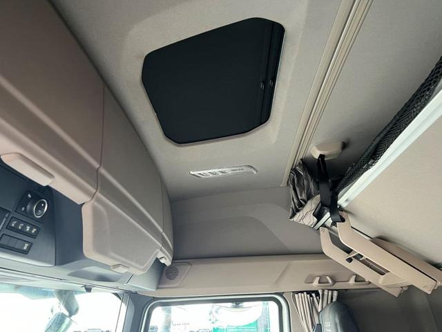 DAF XFn 480 FT Intarder 2xTank 1.105 L Vollspoiler - Τράκτορας: φωτογραφία 5 DAF XFn 480 FT Intarder 2xTank 1.105 L Vollspoiler - Τράκτορας: φωτογραφία 5