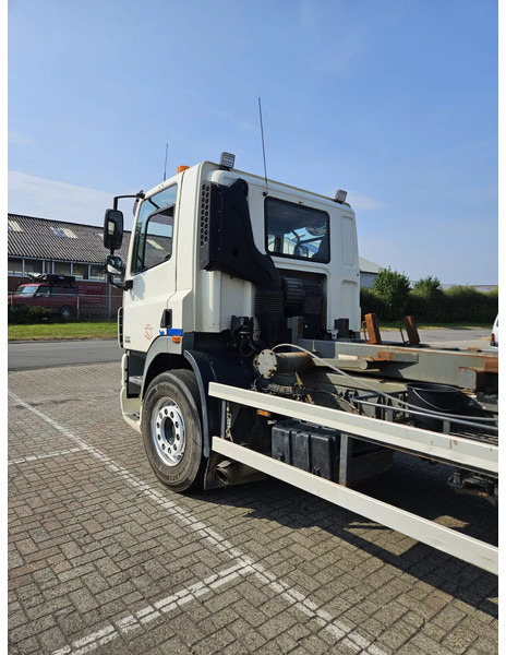 DAF CF 85 360 Manual 10 Tyres - Φορτηγό σασί: φωτογραφία 5 DAF CF 85 360 Manual 10 Tyres - Φορτηγό σασί: φωτογραφία 5