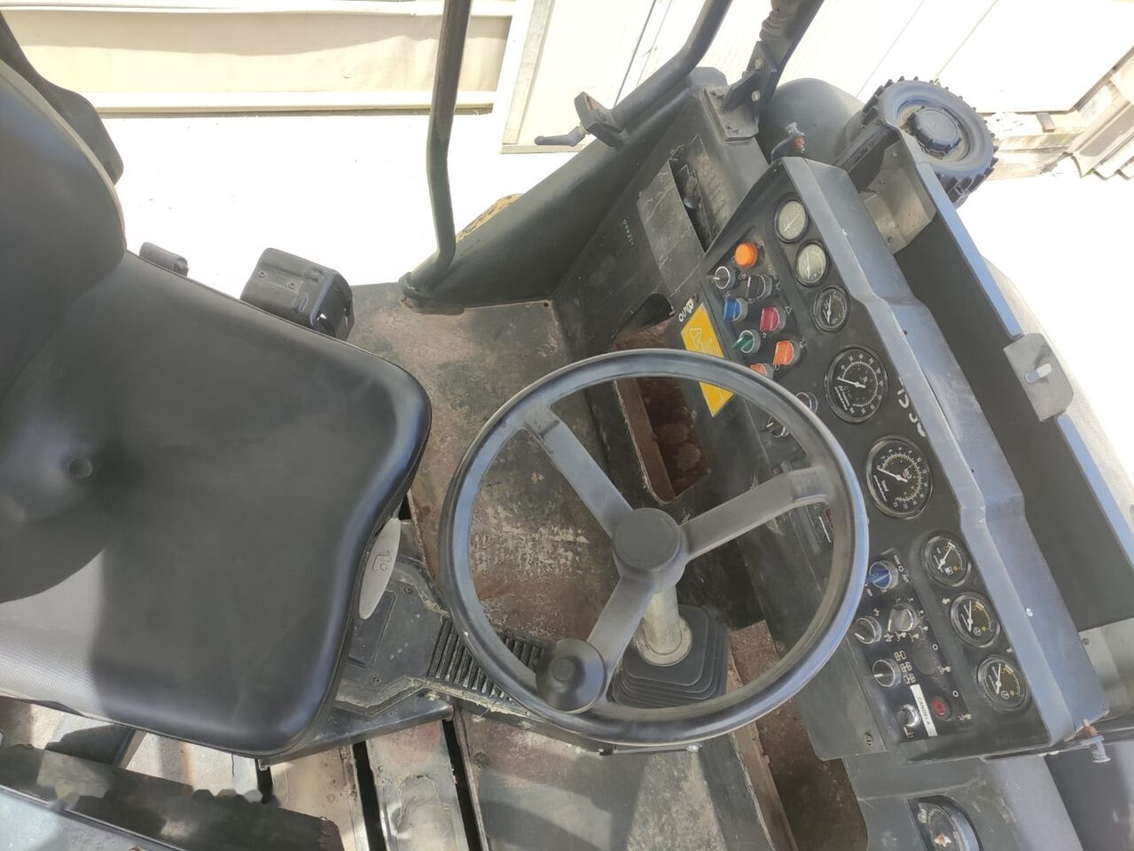 Dynapac CC232HF - Ασφαλτικός οδοστρωτήρας: φωτογραφία 5 Dynapac CC232HF - Ασφαλτικός οδοστρωτήρας: φωτογραφία 5
