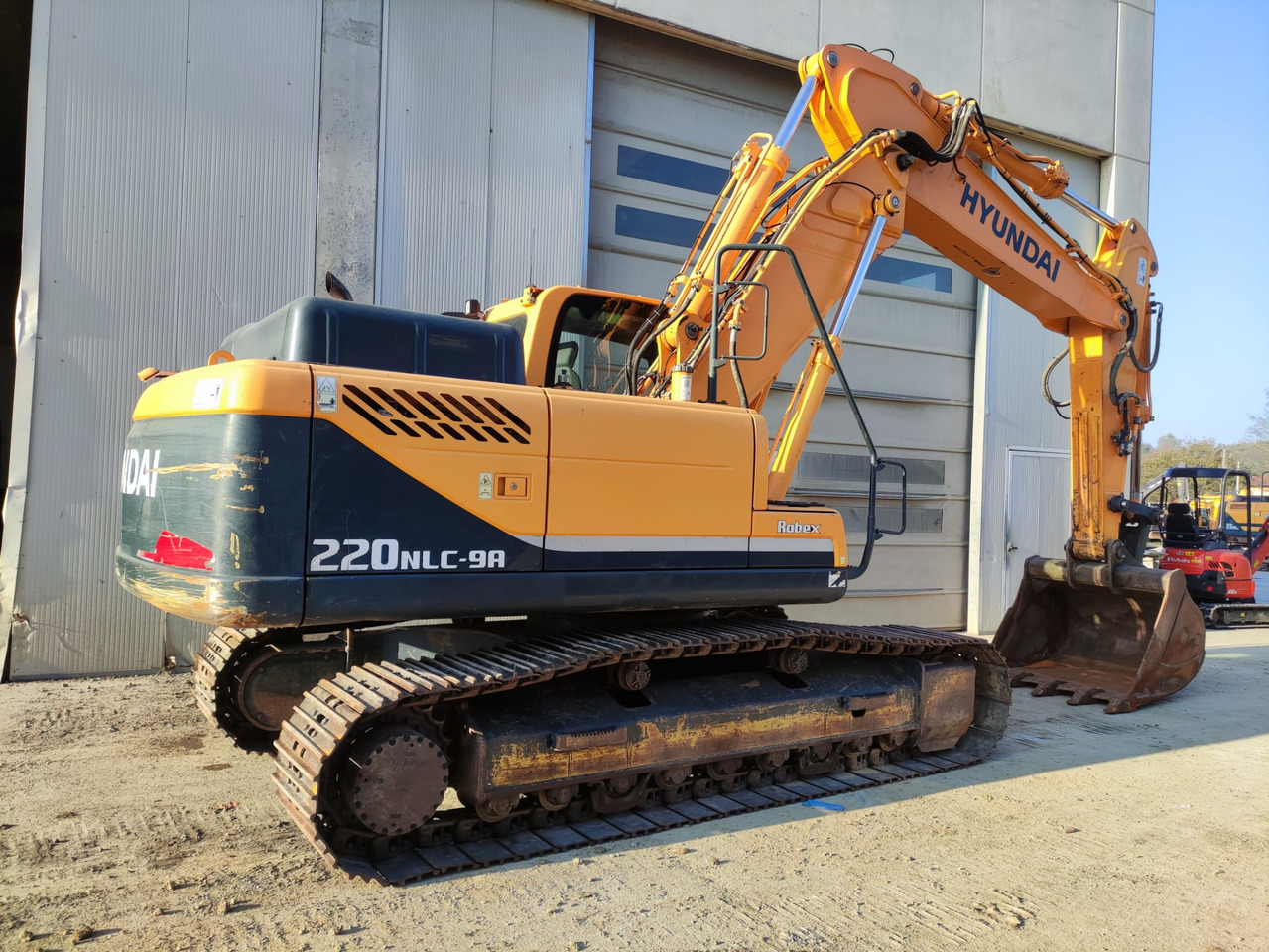 Hyundai R220NLC-9A - Ερπυστριοφόρος εκσκαφέας: φωτογραφία 4 Hyundai R220NLC-9A - Ερπυστριοφόρος εκσκαφέας: φωτογραφία 4