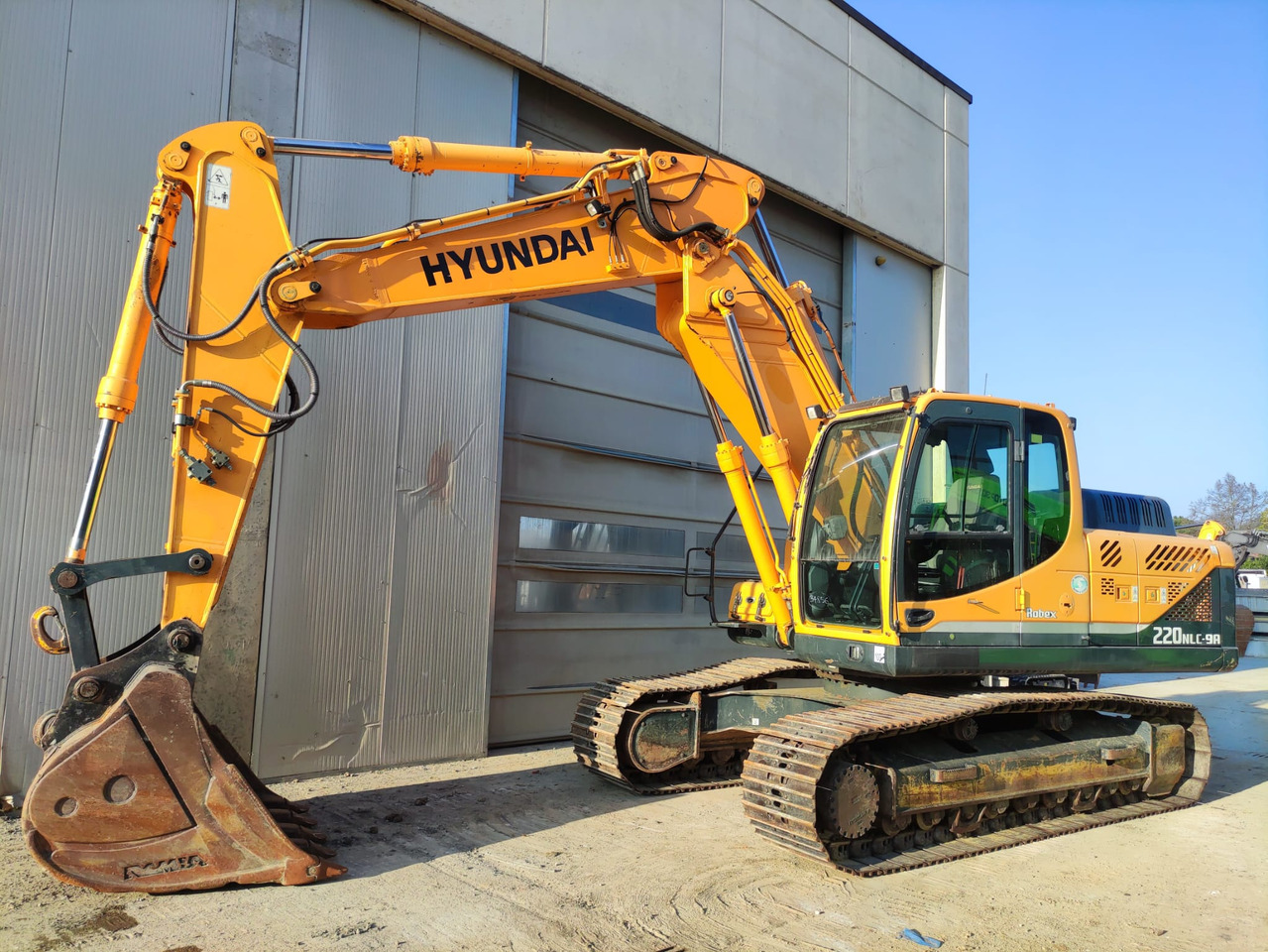 Hyundai R220NLC-9A - Ερπυστριοφόρος εκσκαφέας: φωτογραφία 1 Hyundai R220NLC-9A - Ερπυστριοφόρος εκσκαφέας: φωτογραφία 1