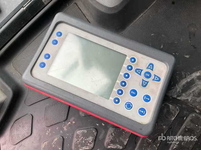 2009 Deutz Varimaster 590 Round Baler - Χορτοδετική μηχανή στρόγγυλης μπάλας: φωτογραφία 2 2009 Deutz Varimaster 590 Round Baler - Χορτοδετική μηχανή στρόγγυλης μπάλας: φωτογραφία 2