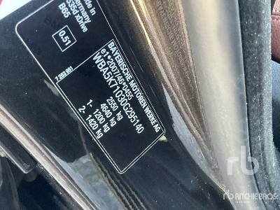 BMW 535 (Inoperable) - Αυτοκίνητο: φωτογραφία 5 BMW 535 (Inoperable) - Αυτοκίνητο: φωτογραφία 5