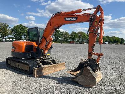 DOOSAN DX85R-3 - Ερπυστριοφόρος εκσκαφέας: φωτογραφία 4 DOOSAN DX85R-3 - Ερπυστριοφόρος εκσκαφέας: φωτογραφία 4