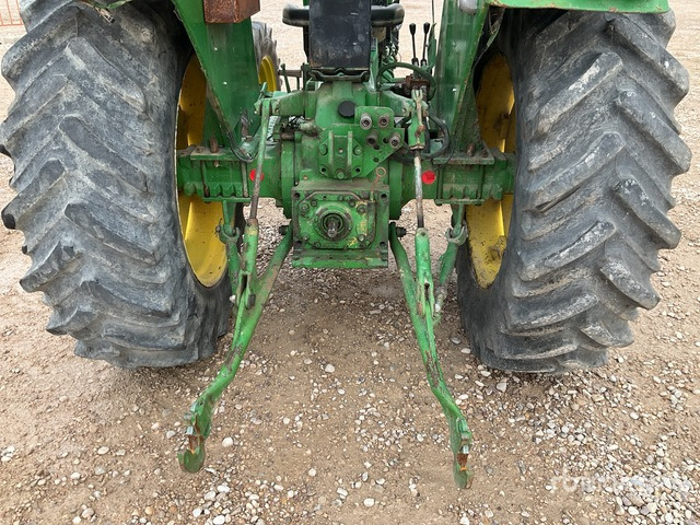 1990 John Deere 2450 4WD Tractor - Τρακτέρ: φωτογραφία 5 1990 John Deere 2450 4WD Tractor - Τρακτέρ: φωτογραφία 5