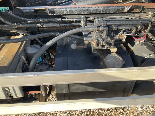 2001 Iveco 380EH 6x4 with Crane Rollback Truck - Φορτηγό φόρτωσης γάντζου, Φορτηγό με γερανό: φωτογραφία 5 2001 Iveco 380EH 6x4 with Crane Rollback Truck - Φορτηγό φόρτωσης γάντζου, Φορτηγό με γερανό: φωτογραφία 5