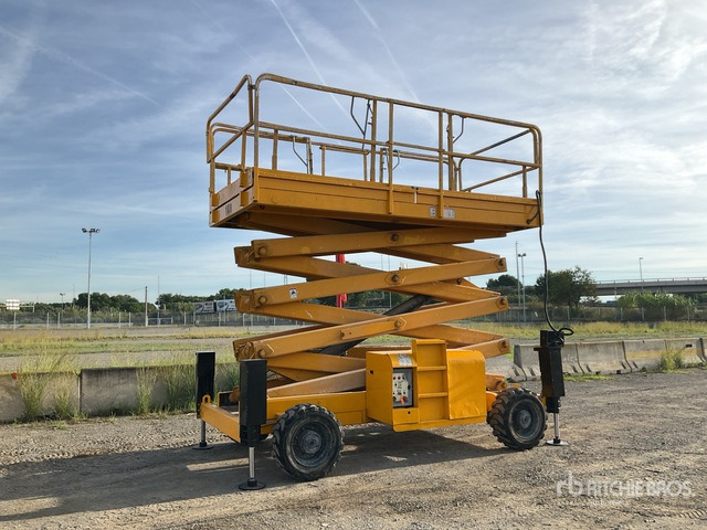 2003 Haulotte H15SDX 4x4 Diesel Scissor Lift - Ψαλιδωτό ανυψωτικό: φωτογραφία 2 2003 Haulotte H15SDX 4x4 Diesel Scissor Lift - Ψαλιδωτό ανυψωτικό: φωτογραφία 2