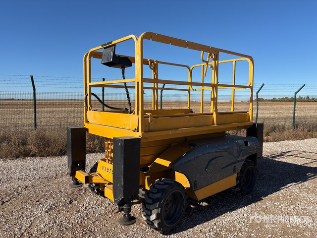 2006 Haulotte Compact 10DX 4x4 Diesel Scissor Lift - Ψαλιδωτό ανυψωτικό: φωτογραφία 4 2006 Haulotte Compact 10DX 4x4 Diesel Scissor Lift - Ψαλιδωτό ανυψωτικό: φωτογραφία 4