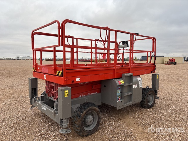2006 Haulotte H12SX 4x4 Diesel Scissor Lift - Ψαλιδωτό ανυψωτικό: φωτογραφία 2 2006 Haulotte H12SX 4x4 Diesel Scissor Lift - Ψαλιδωτό ανυψωτικό: φωτογραφία 2