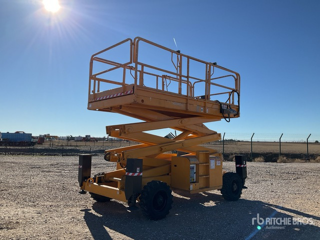 2011 Haulotte H12SX Scissor Lift - Ψαλιδωτό ανυψωτικό: φωτογραφία 2 2011 Haulotte H12SX Scissor Lift - Ψαλιδωτό ανυψωτικό: φωτογραφία 2