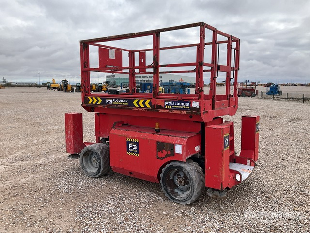 2011 Manitou 120SC 4x4 Diesel Scissor Lift - Ψαλιδωτό ανυψωτικό: φωτογραφία 3 2011 Manitou 120SC 4x4 Diesel Scissor Lift - Ψαλιδωτό ανυψωτικό: φωτογραφία 3