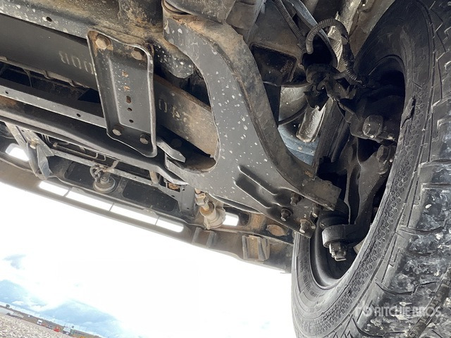 Φορτηγό με εναέρια πλατφόρμα 2014 Nissan NT400 Cabstar 35.12 2014 Oil&Steel Snake 189 Smart ... Bucket Truck: φωτογραφία 6