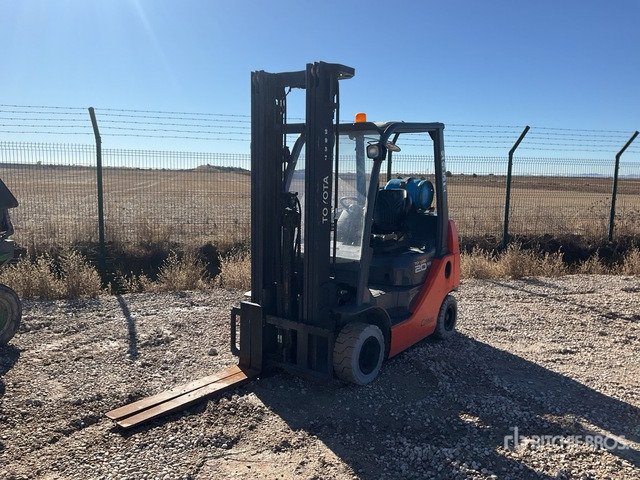 2014 Toyota 02-8FGKF20 GLP Forklift - Περονοφόρο όχημα: φωτογραφία 2 2014 Toyota 02-8FGKF20 GLP Forklift - Περονοφόρο όχημα: φωτογραφία 2