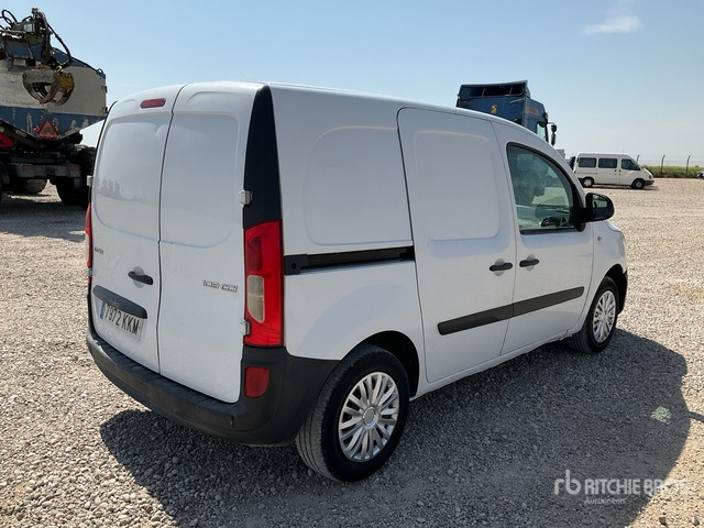 2017 Mercedes-Benz Citan Cargo Van - Ελαφρύ επαγγελματικό: φωτογραφία 4 2017 Mercedes-Benz Citan Cargo Van - Ελαφρύ επαγγελματικό: φωτογραφία 4