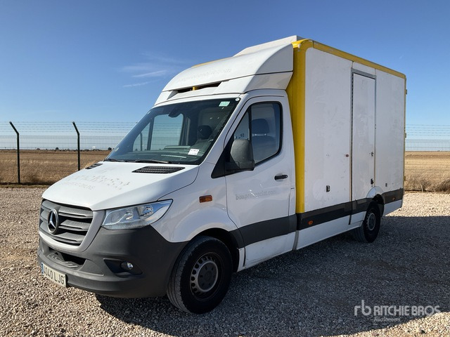 2020 Mercedes-Benz Sprinter 4x2 Refrigerated Truck - Φορτηγό ψυγείο: φωτογραφία 2 2020 Mercedes-Benz Sprinter 4x2 Refrigerated Truck - Φορτηγό ψυγείο: φωτογραφία 2