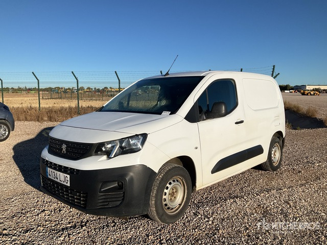 2020 Peugeot Partner Cargo Van - Ελαφρύ επαγγελματικό: φωτογραφία 2 2020 Peugeot Partner Cargo Van - Ελαφρύ επαγγελματικό: φωτογραφία 2