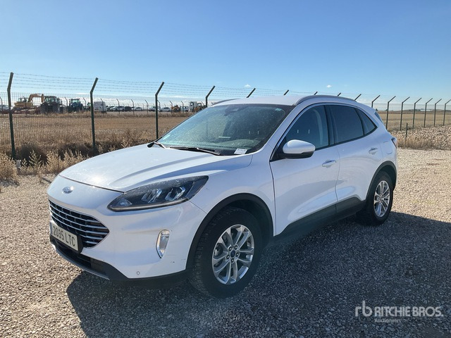 2021 Ford Kuga Automobile - SUV: φωτογραφία 1 2021 Ford Kuga Automobile - SUV: φωτογραφία 1