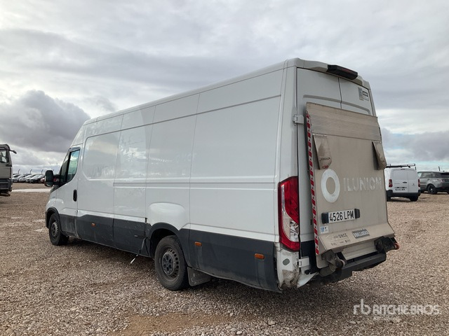 2021 Iveco Daily 35S18 Van Truck - Βαν: φωτογραφία 1 2021 Iveco Daily 35S18 Van Truck - Βαν: φωτογραφία 1
