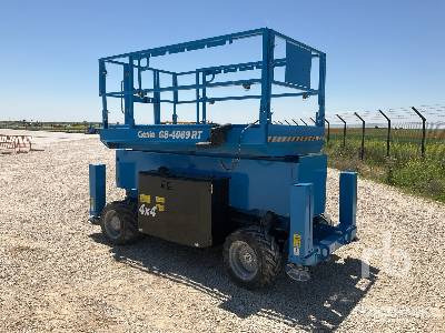 GENIE GS-4069RT 4x4 Diesel - Ψαλιδωτό ανυψωτικό: φωτογραφία 3 GENIE GS-4069RT 4x4 Diesel - Ψαλιδωτό ανυψωτικό: φωτογραφία 3
