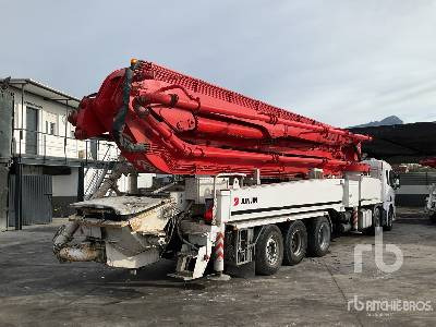 SCANIA P124 NA420 2005 Junjin JJ-M5517 56 m on 10 ... - Αντλία σκυροδέματος: φωτογραφία 3 SCANIA P124 NA420 2005 Junjin JJ-M5517 56 m on 10 ... - Αντλία σκυροδέματος: φωτογραφία 3
