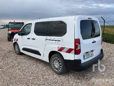 TOYOTA PROACE - Βαν: φωτογραφία 2 TOYOTA PROACE - Βαν: φωτογραφία 2
