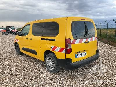TOYOTA PROACE - Βαν: φωτογραφία 2 TOYOTA PROACE - Βαν: φωτογραφία 2