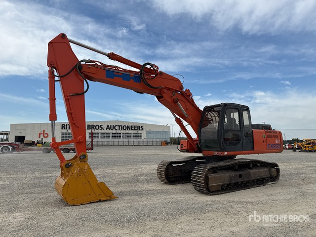 2000 Fiat-Hitachi EX235 Escavatore cingolato - Ερπυστριοφόρος εκσκαφέας: φωτογραφία 1 2000 Fiat-Hitachi EX235 Escavatore cingolato - Ερπυστριοφόρος εκσκαφέας: φωτογραφία 1