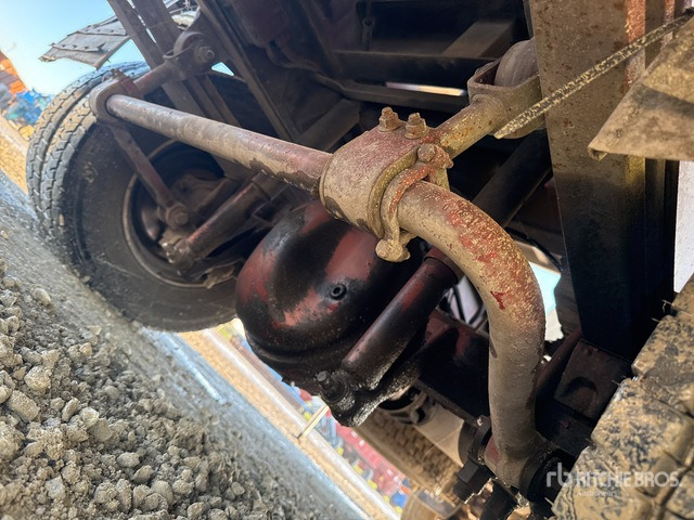 Φορτηγό ανατρεπόμενο 2002 Iveco Eurocargo 110EL18 Bonfiglioli P7200L 1980 kg on 4x2 Dump Truck with Crane: φωτογραφία 6