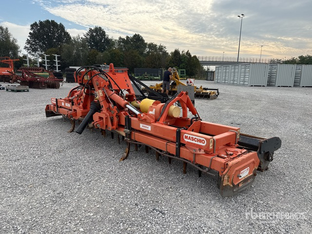 2004 Maschio Gaspardo Aquila 5000 5 m Harrow - Σβολοκόπτης: φωτογραφία 1 2004 Maschio Gaspardo Aquila 5000 5 m Harrow - Σβολοκόπτης: φωτογραφία 1