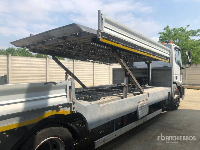 2006 Iveco Eurocargo 120E1 Car Carrier Truck - Φορτηγό αυτοκινητάμαξα: φωτογραφία 3 2006 Iveco Eurocargo 120E1 Car Carrier Truck - Φορτηγό αυτοκινητάμαξα: φωτογραφία 3