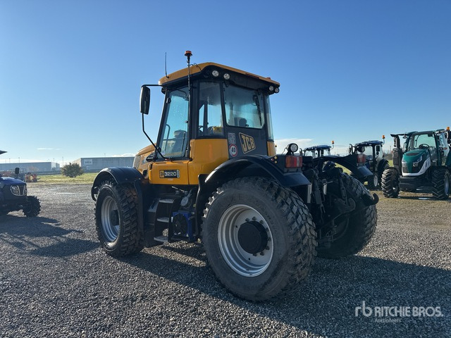 2006 JCB FASTRAC 3220 4WD Tractor - Τρακτέρ: φωτογραφία 2 2006 JCB FASTRAC 3220 4WD Tractor - Τρακτέρ: φωτογραφία 2