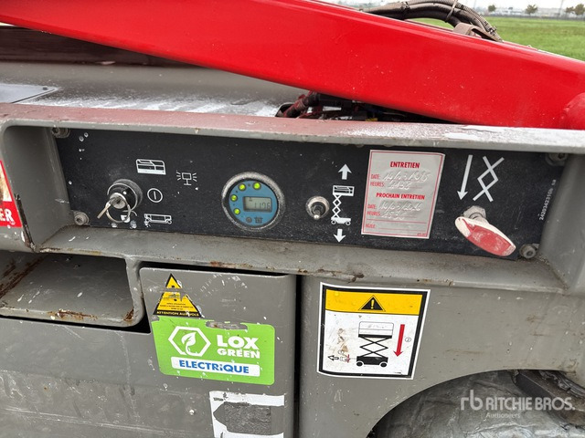 2008 Haulotte COMPACT 12 Electric Scissor Lift - Ψαλιδωτό ανυψωτικό: φωτογραφία 5 2008 Haulotte COMPACT 12 Electric Scissor Lift - Ψαλιδωτό ανυψωτικό: φωτογραφία 5