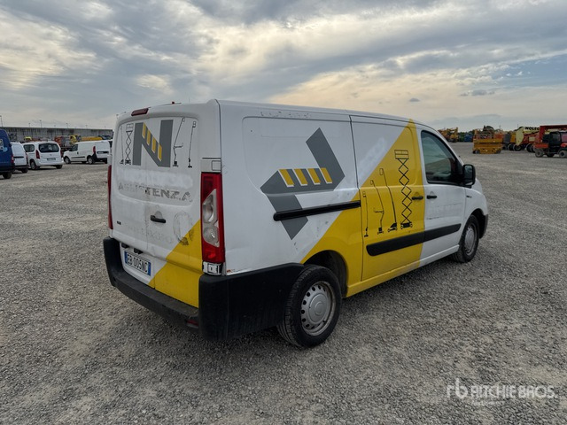 2009 Fiat Scudo Autocarro furgonato - Μικρό βαν: φωτογραφία 3 2009 Fiat Scudo Autocarro furgonato - Μικρό βαν: φωτογραφία 3